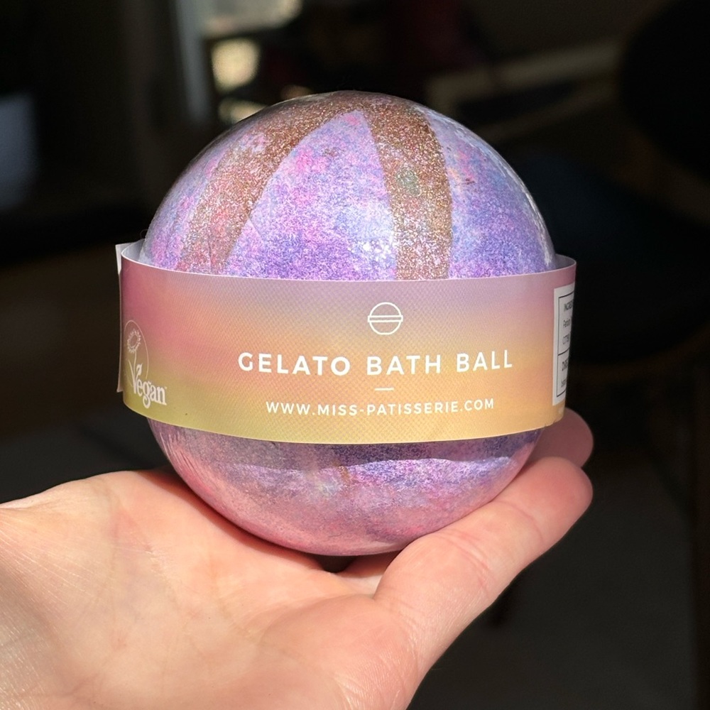 Miss Patisserie Bath Bomb